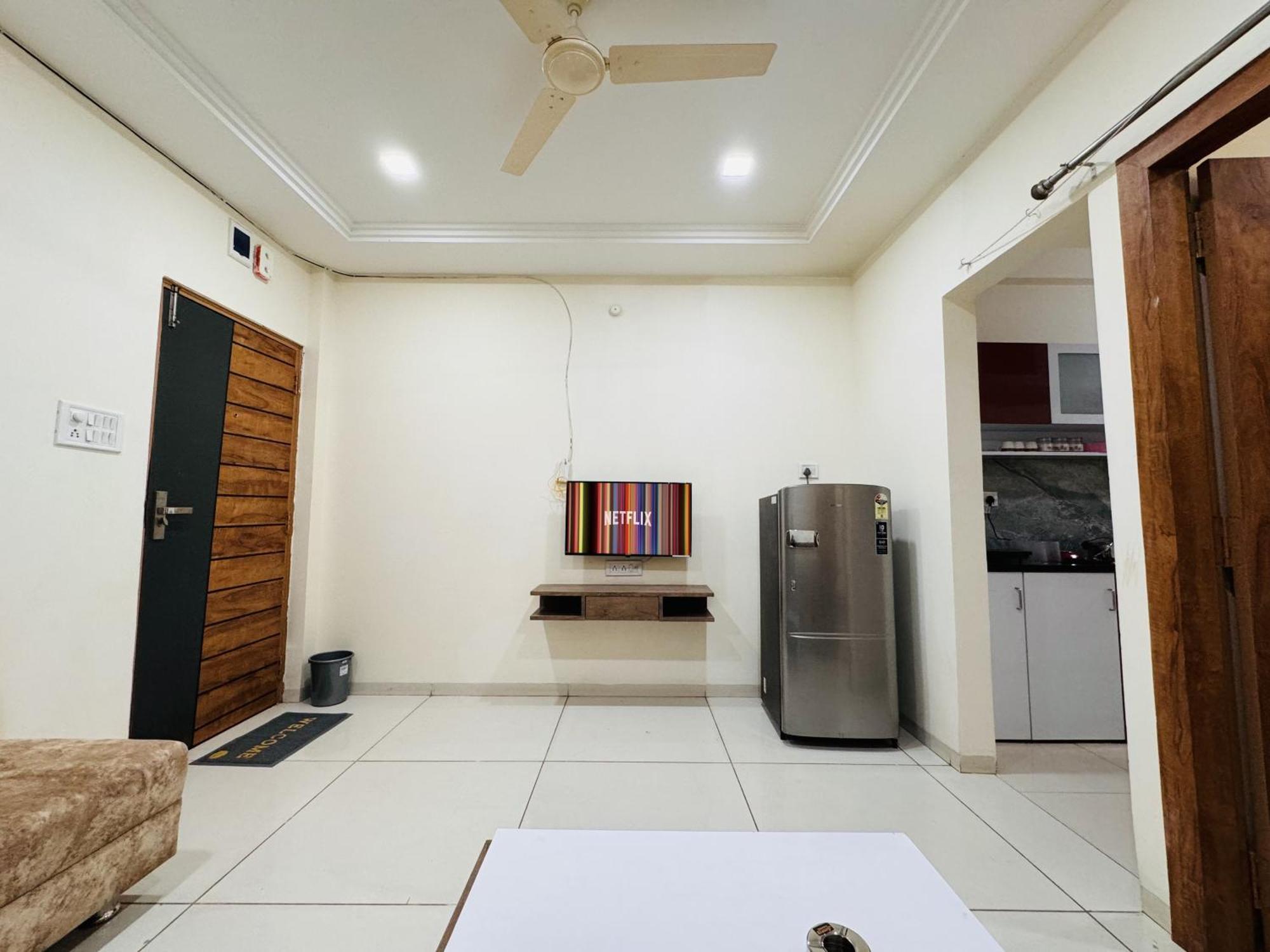 Home Escape 1Bhk Apartment Near Bombay Hospital Indore Dış mekan fotoğraf